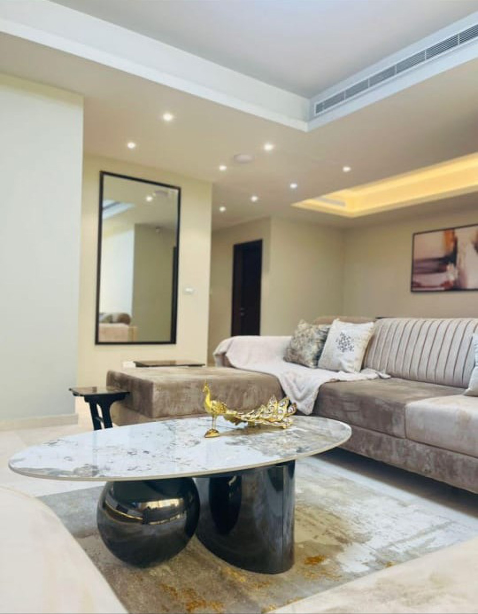 Fully furnished 2 bedroom apartment @ Eko Pearl Towers Victoria Island
